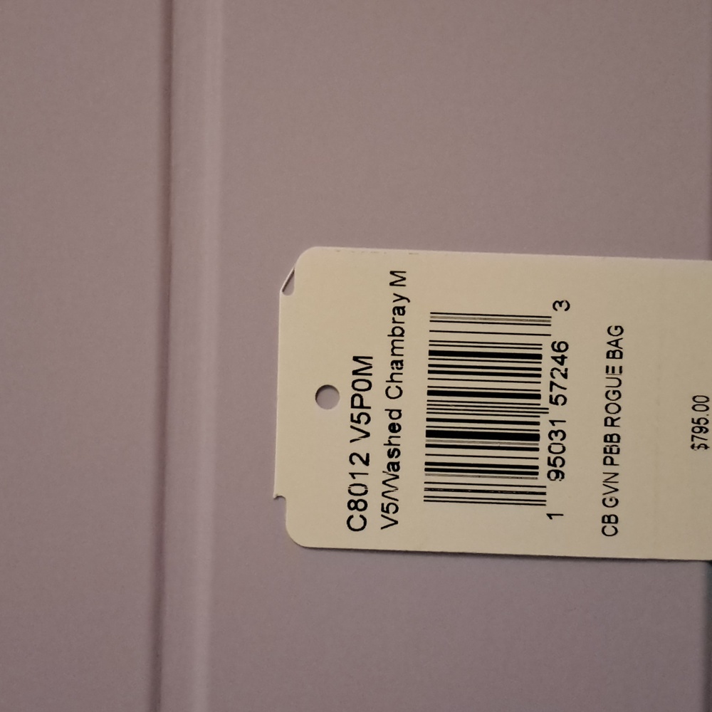 Coach Rogue - Picture 10 of 10